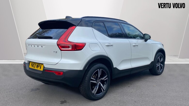 Volvo Xc40 1.5 T3 [163] R DESIGN 5dr Petrol Estate
